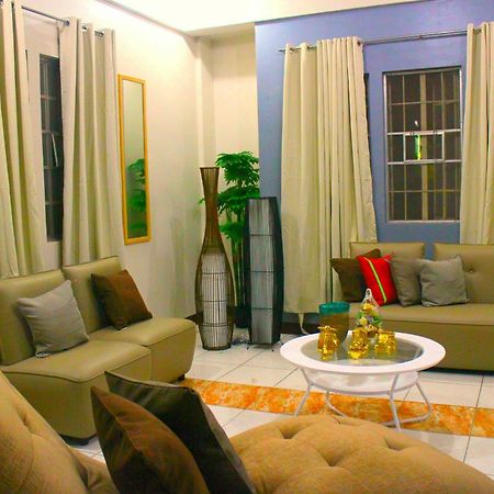 Tagaytay Modern Guesthouse - City Center Tagaytay City Luaran gambar