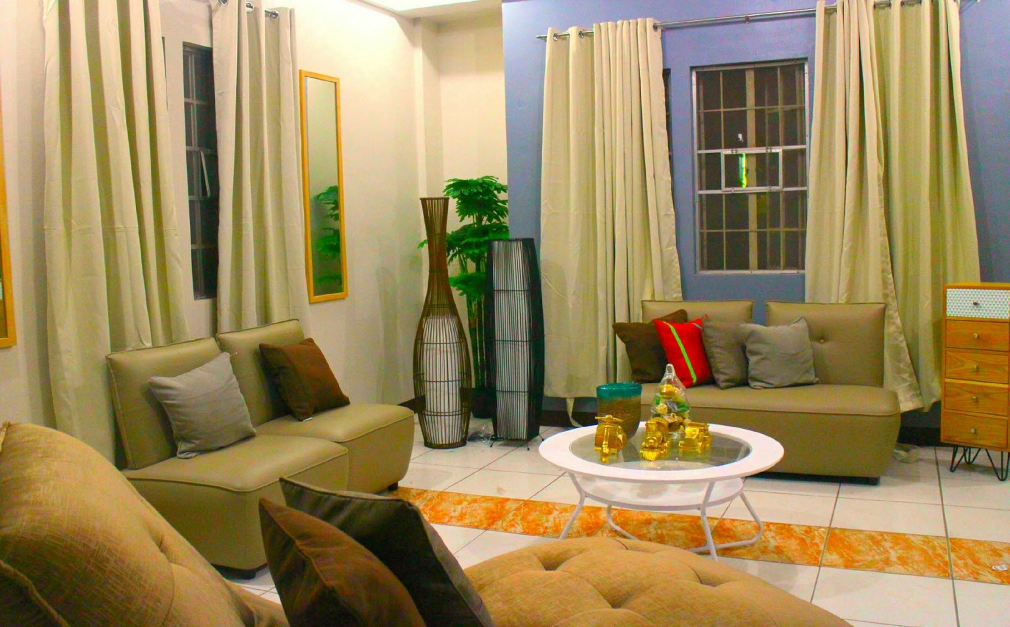 Tagaytay Modern Guesthouse - City Center Tagaytay City Luaran gambar