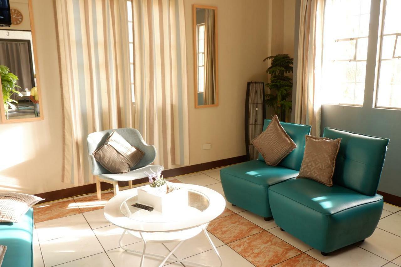 Tagaytay Modern Guesthouse - City Center Tagaytay City Luaran gambar