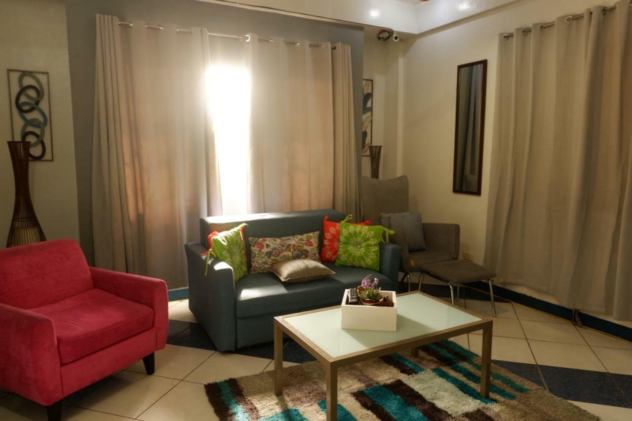 Tagaytay Modern Guesthouse - City Center Tagaytay City Luaran gambar