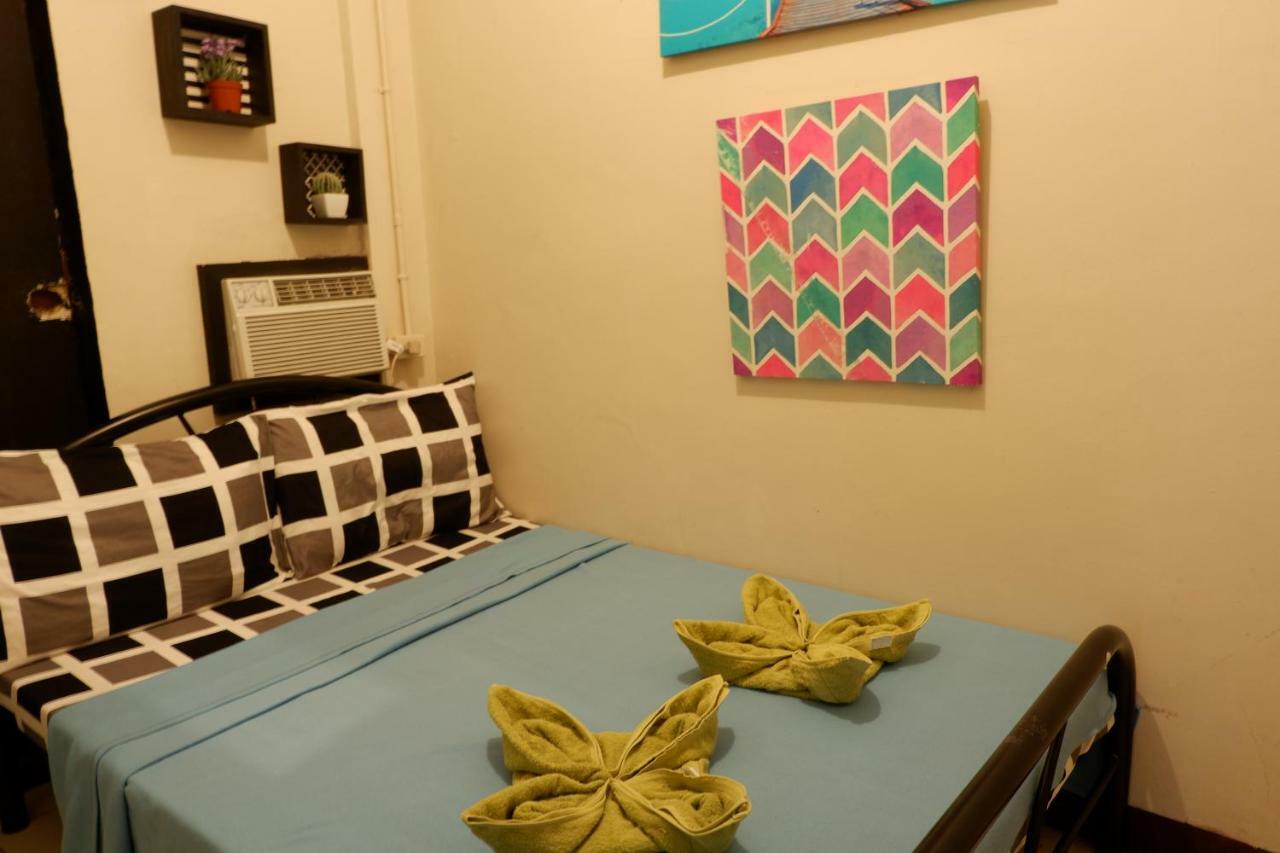 Tagaytay Modern Guesthouse - City Center Tagaytay City Luaran gambar